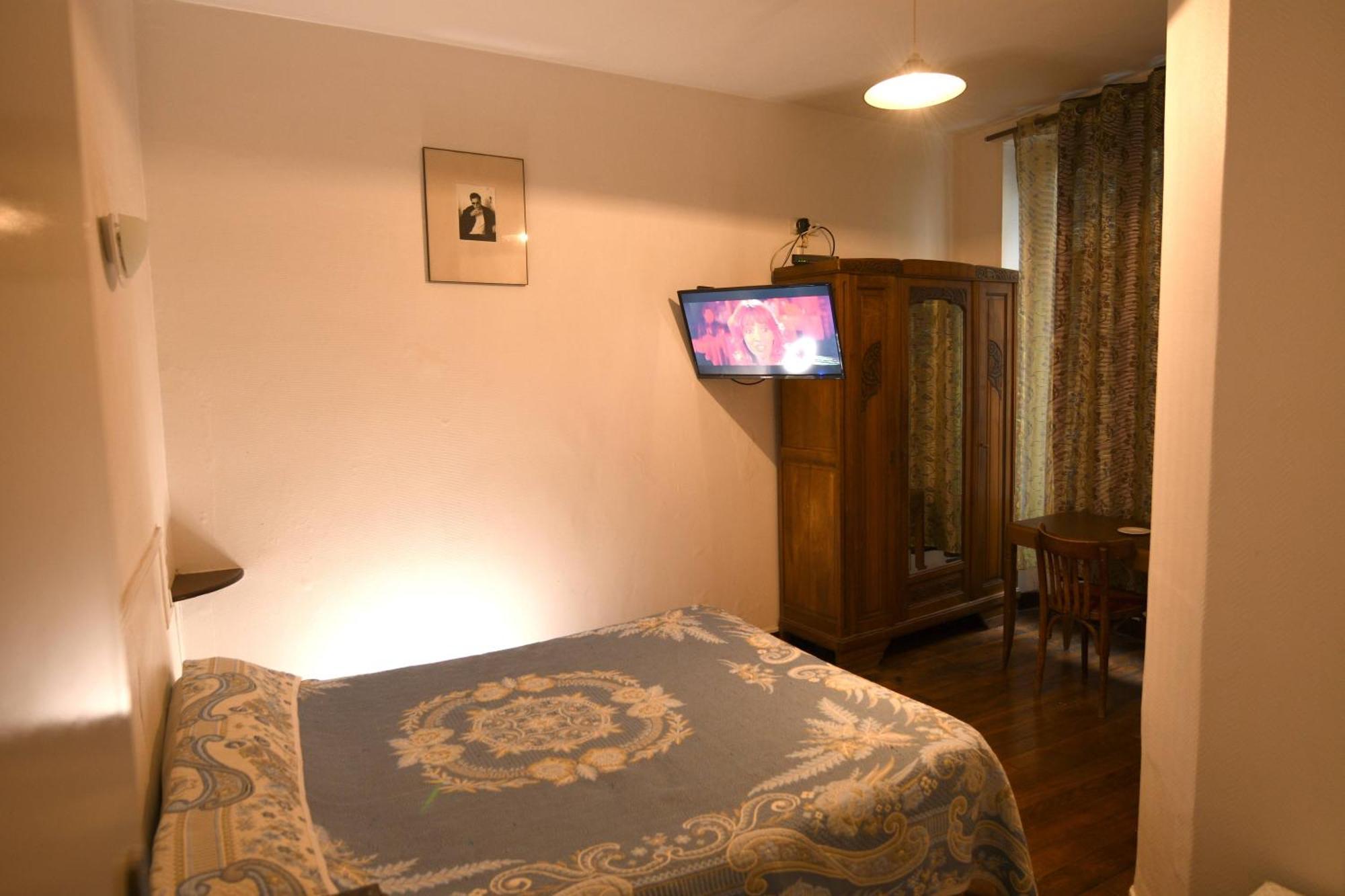 Hotel D'orléans Gare De L'est 2*